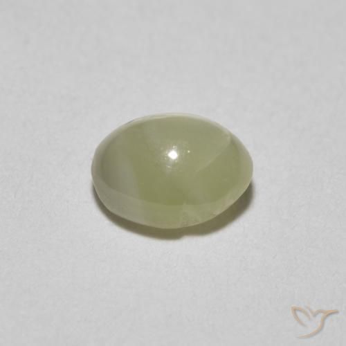 Crisoberillo effetto occhio di gatto Giallo chiaro verdastro naturale da 0.81 ct, Ovale, Traslucido