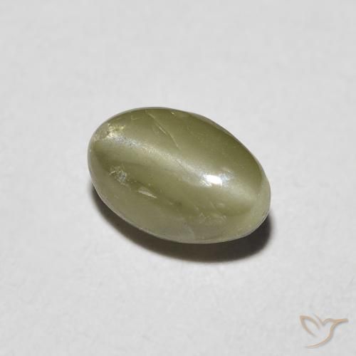 Crisoberillo effetto occhio di gatto Verde giallastro naturale da 0.82 ct, Ovale, Traslucido