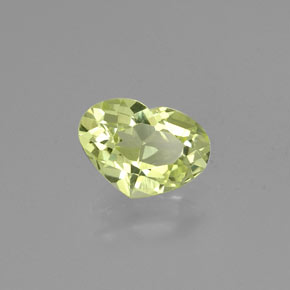 Crisoberillo Verde dorato naturale da 1.35 ct, A forma di cuore, VVS