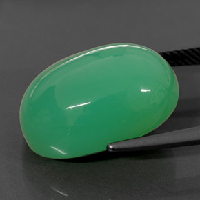 Crisoprasio naturale verde da 15,84 ct, taglio ovale, opaco