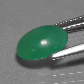 Crisoprasio naturale verde da 1,55 ct, taglio ovale, traslucido