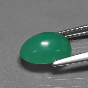 Crisoprasio naturale verde da 1,85 ct, taglio ovale, traslucido
