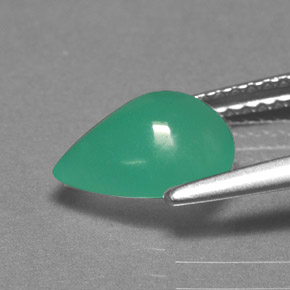 Crisoprasio naturale verde da 1,62 ct, taglio a pera, traslucido