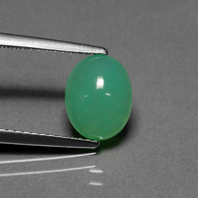 Crisoprasio naturale verde da 1,90 ct, taglio ovale, traslucido