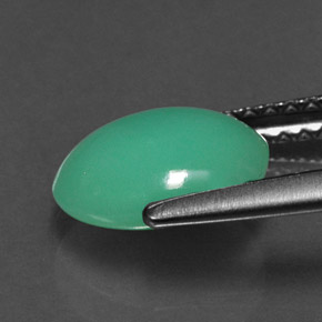 Crisoprasio naturale verde da 1,47 ct, taglio ovale, traslucido