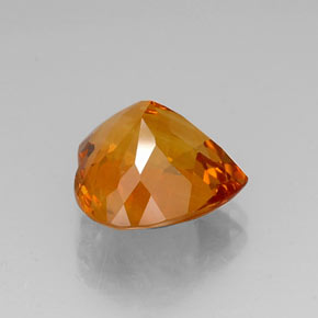 Citrino Giallo-arancione naturale da 7.74 ct, A forma di cuore, IF