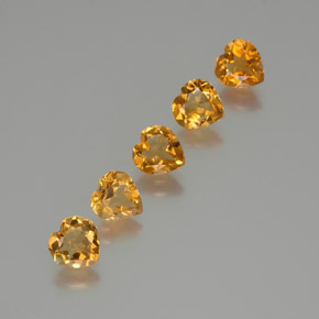 Citrino naturale dorato da 4,03 ct, a forma di cuore, VS