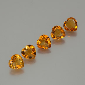 Citrino naturale arancione da 4,93 ct, a forma di cuore, VS