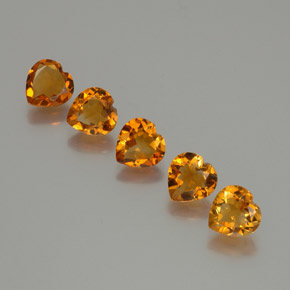 Citrino naturale arancione da 4,93 ct, a forma di cuore, VS