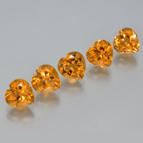 Citrino naturale dorato da 6,11 ct, a forma di cuore, VS