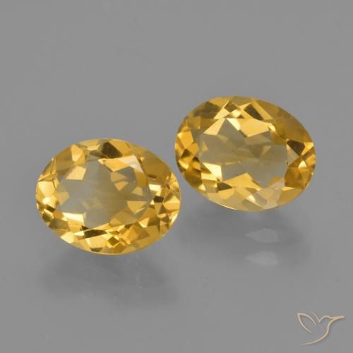 Gemme di Citrino Medium Light Orange-Gold naturale da 3.30 ct, Ovale, VVS