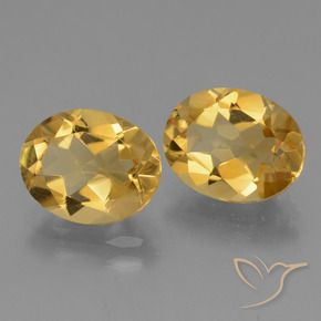 Gemme di Citrino Arancio Dorato Profondo naturale da 4.56 ct, Ovale, VVS