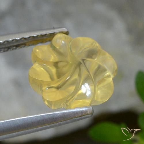 Citrino Giallo dorato chiaro naturale da 2.61 ct, Taglio a fiore, Trasparente