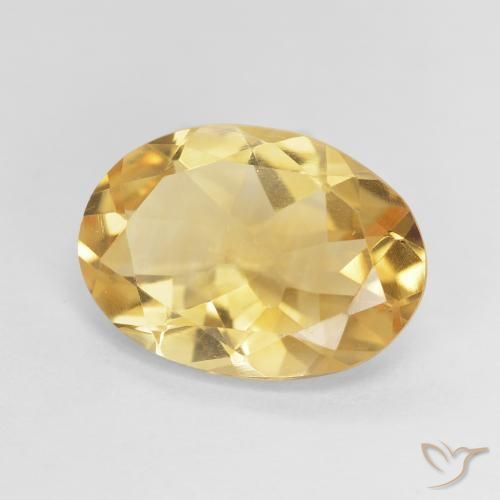 Citrino Medium Light-Golden naturale da 4.28 ct, Ovale, VVS-VS