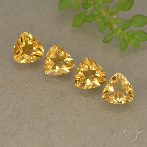 2.63ctw Naturale Oro brillante Citrino, Taglio trillion, VVS-VS