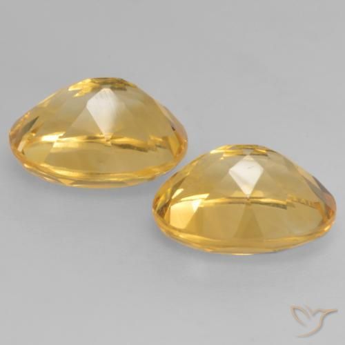 Gemme di Citrino Arancio Dorato Profondo naturale da 3.67 ct, Ovale, VVS-VS