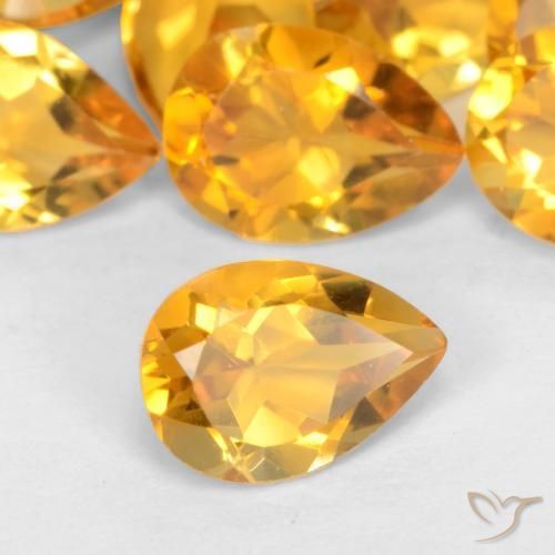 Citrino Arancio-Oro naturale da 0.65 ct, Forma a pera, VS