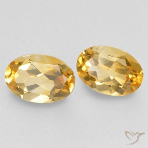 Gemme di Citrino Arancio dorato naturale da 0.83 ct, Ovale, VVS-VS