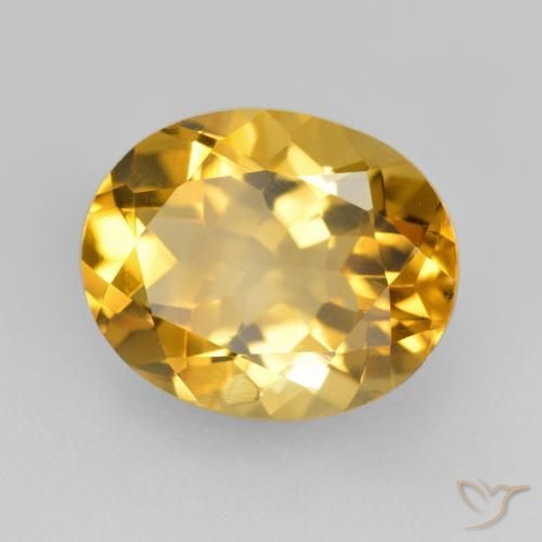 Citrino Dorato medio-chiaro naturale da 4.77 ct, Ovale, VVS-VS