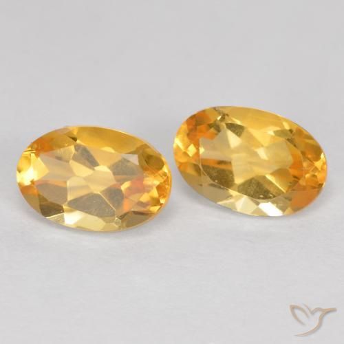 Gemme di Citrino Arancio Dorato Profondo naturale da 0.87 ct, Ovale, VVS-VS