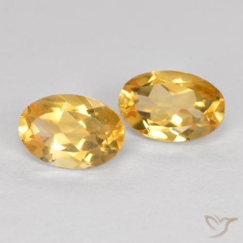 Gemme di Citrino Arancio Dorato Profondo naturale da 0.82 ct, Ovale, VVS-VS