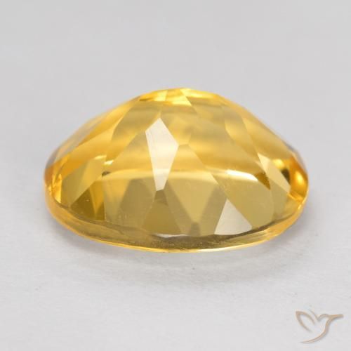 Citrino Dorato medio-scuro naturale da 4.57 ct, Ovale, VVS-VS