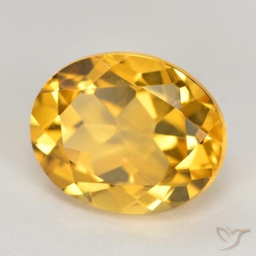 Citrino Arancio dorato naturale da 3.92 ct, Ovale, VVS-VS