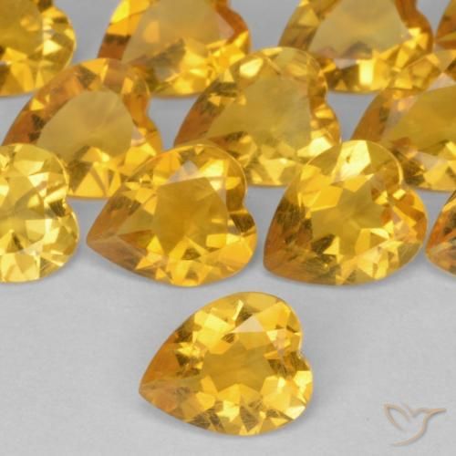 0.45ct Naturale Dorato medio Citrino, Cuore, VS