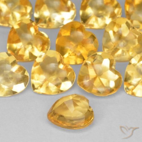 Citrino Arancio Dorato Profondo naturale da 0.77 ct, Cuore, Trasparente
