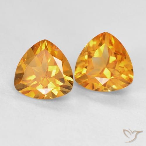 Gemme di Citrino Medium Light Orange-Gold naturale da 1.68 ct, Taglio trillion, VVS-VS