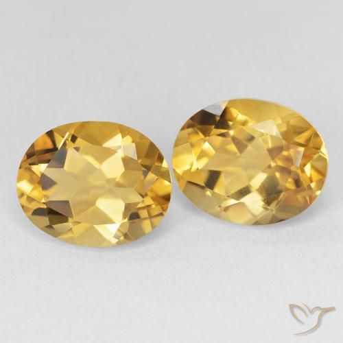 Gemme di Citrino Medium Light-Golden naturale da 6.81 ct, Ovale, VVS-VS