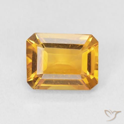 1.65ct Naturale Medium Light-Golden Citrino, Taglio smeraldo, VVS
