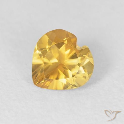 Citrino Oro medio naturale da 0.64 ct, Cuore, VVS