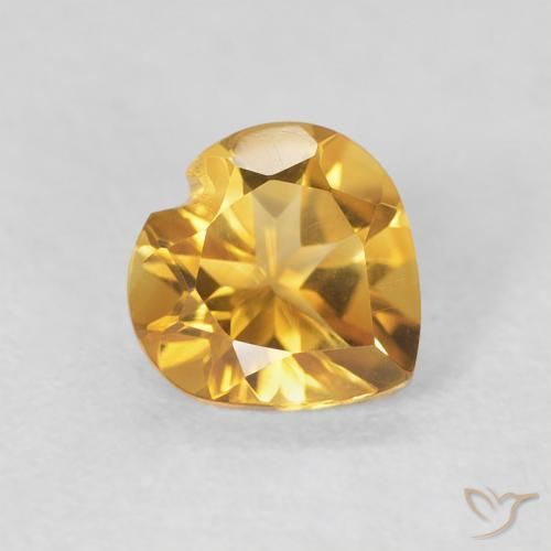 Citrino Medium Light-Golden naturale da 0.72 ct, Cuore, VVS-VS