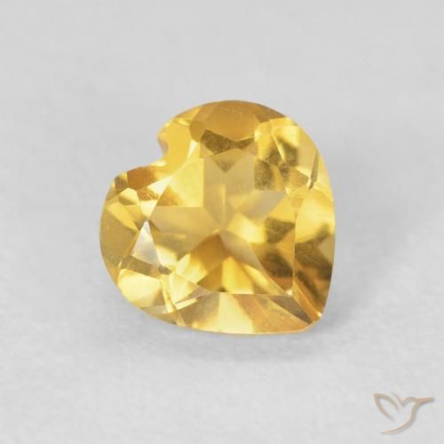 Citrino Oro brillante naturale da 0.67 ct, Cuore, VVS-VS
