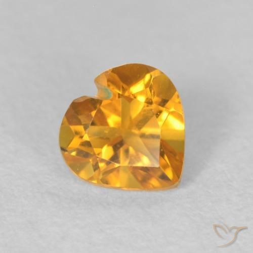 Citrino Medium Light Orange-Gold naturale da 0.43 ct, Cuore, VVS