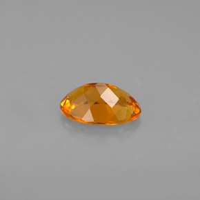 Clinohumite naturale arancione da 0,67 ct, taglio ovale, VS