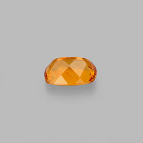 Clinoumite Giallo-arancione naturale da 0.59 ct, Taglio a cuscino, VS