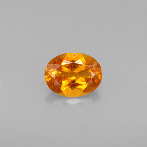 Clinohumite naturale arancione da 0,57 ct, taglio ovale, VS-SI