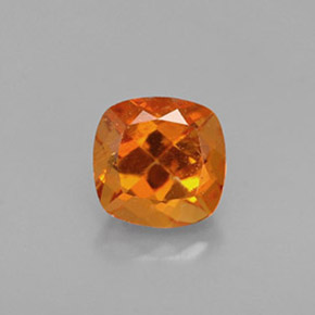 Clinohumite naturale arancione da 0,60 ct, taglio a cuscino, VS-SI