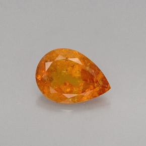 Clinohumite naturale arancione da 0,73 ct, taglio a pera, VS-SI