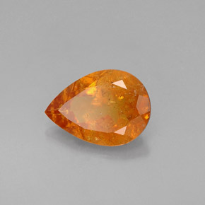 Clinohumite naturale arancione da 0,73 ct, taglio a pera, VS-SI