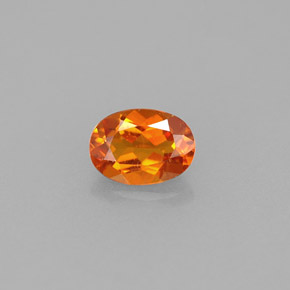 Clinohumite naturale arancione da 0,55 ct, taglio ovale, VVS-VS