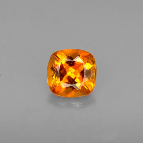 Clinohumite naturale arancione da 0,51 ct, taglio a cuscino, VS