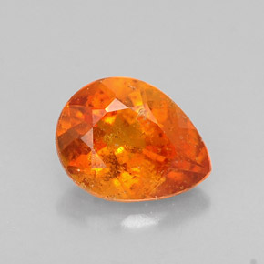 Clinohumite arancione giallastro naturale da 0,62 ct, taglio a pera, VS-SI