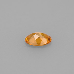 Clinohumite naturale arancione da 0,42 ct, taglio ovale, VS