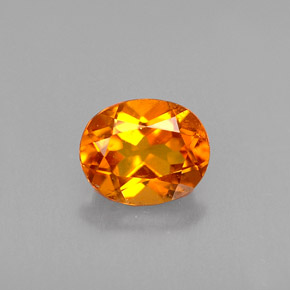Clinohumite naturale arancione da 0,48 ct, taglio ovale, VVS-VS