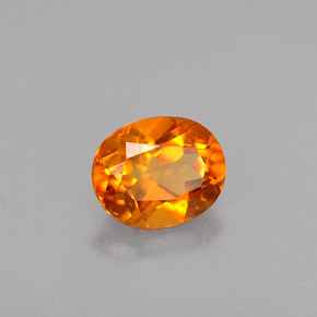 Clinohumite naturale arancione da 0,48 ct, taglio ovale, VVS-VS