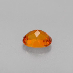 Clinohumite naturale arancione da 0,36 ct, taglio ovale, VS