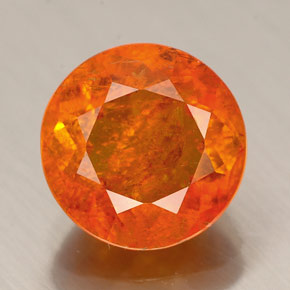 Clinoumite Giallo-arancione naturale da 3.12 ct, Taglio rotondo, SI